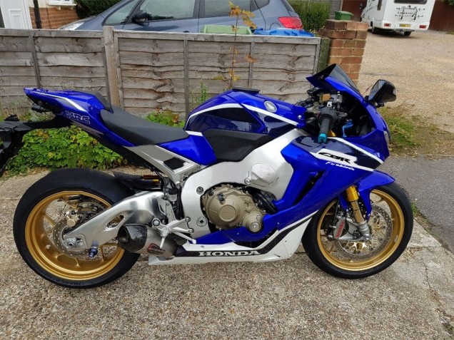 Honda CBR1000RR Motorrad Verkleidung 2017-2024 - Weiss Blau