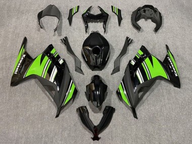 Kawasaki EX300 Motorrad Verkleidung 2013-2017 - Glanzendes Schwarz Grun Weiss Streifen