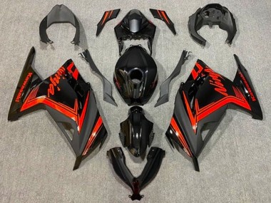 Kawasaki EX300 Motorrad Verkleidung 2013-2017 - Glanzendes Schwarz Matt Schwarz Rot