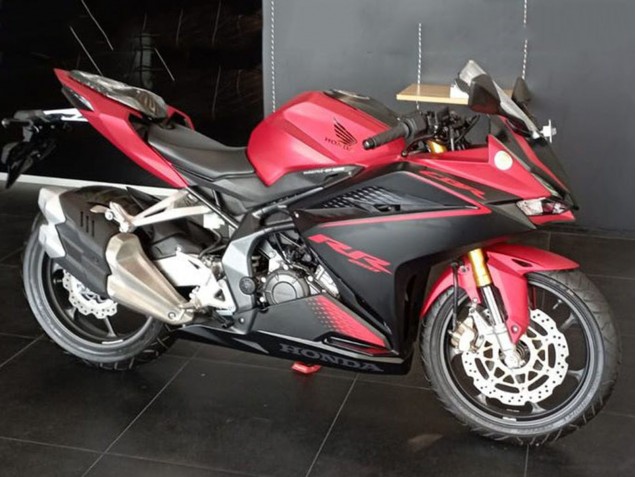 Honda CBR250RR Motorrad Verkleidung Kit 2017-2022 - Rot Matt Schwarz
